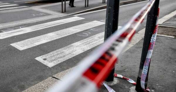 Rome, 13-year-old boy hit by pirate car as he was returning home after his birthday