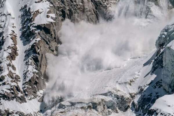 Pericolo valanghe in aumento lungo la dorsale appenninica, stazionario sull’arco alpino