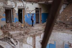 Guerra. Esplosioni vicino a Zaporizhzhia. Liberato quarto villaggio nel Donetsk | Dispersi 400 bambini dall’inizio del conflitto