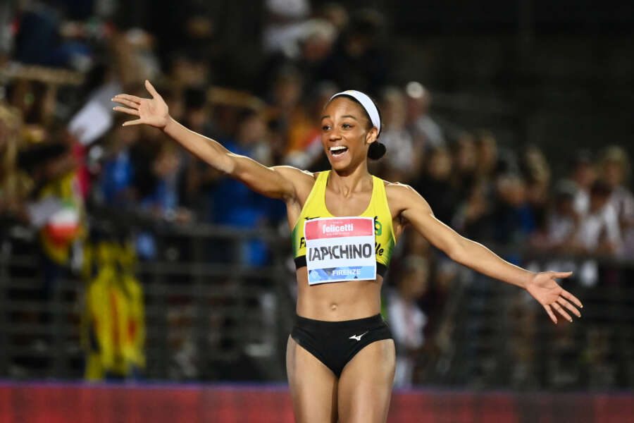 Foto Massimo Paolone/LaPresse 2 Giugno 2023 – Firenze, Italia – sport, atletica – Golden Gala Pietro Mennea 2023 – Salto in lungo femminile – Stadio Ridolfi. Nella foto: Larissa Iapichino

June 2, 2023 Florence, Italy – sport, athletic – Golden Gala Pietro Mennea 2023 – Long Jump WomanRidolfi Stadium. In the pic: Larissa Iapichino