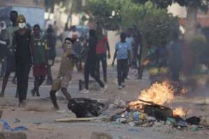Senegal da roccaforte francese e Paese anti-occidentale: la situazione esplosiva che destabilizza l’Africa Occidentale