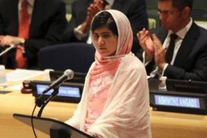 Accadde Oggi, 13 luglio: nel 1993, duro scontro fra l’Italia e gli Stati Uniti e ONU in Somalia; nel 2013, Malala all’Onu