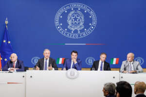 Foto Roberto Monaldo / LaPresse
07-08-2023 Roma 
Politica
Palazzo Chigi – Conferenza stampa al termine del Consiglio dei ministri
Nella foto Carlo Nordio, Adolfo Urso, Matteo Salvini, Francesco Lollobrigida, Orazio Schillaci

07-08-2023 Rome (Italy)
Politics
Chigi palace – Press conference at the end of the Council of ministers
In the pic Carlo Nordio, Adolfo Urso, Matteo Salvini, Francesco Lollobrigida, Orazio Schillaci