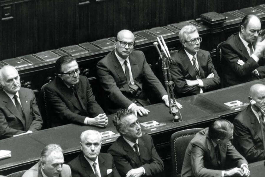 Il Governo Craxi 40 anni dopo: l’intervista a Gennaro Acquaviva, protagonista di quell’epoca riformista