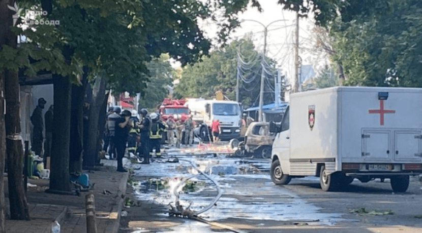 Ucraina, morti 16 civili in raid russo su un mercato nel Donetsk. L’annuncio di Zelensky