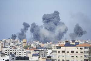 Israele lancia l’operazione ‘Spade di Ferro’, bombardamenti sulle posizioni di Hamas a Gaza