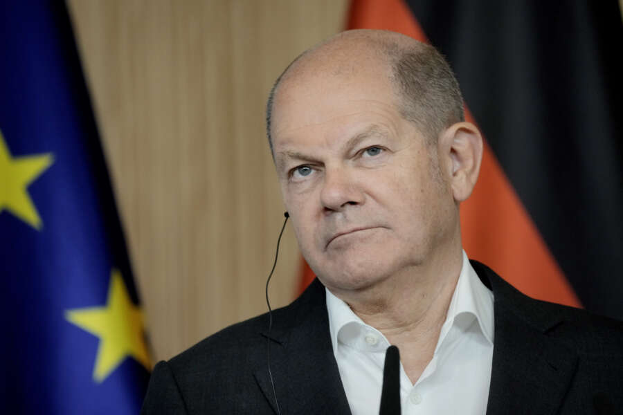 “Difendere Israele è un dovere”, la lezione della sinistra di Olaf Scholz