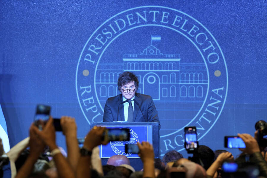 Presidential candidate of the Liberty Advances coalition Javier Milei speaks after his victory over Sergio Massa, Economy Minister and candidate of the ruling Peronist, party in a presidential runoff election in Buenos Aires, Argentina, Sunday, Nov. 19, 2023. (AP Photo/Natacha Pisarenko)

Associated Press/LaPresse
Only Italy and Spain