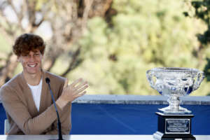 Foto Cecilia Fabiano/LaPresse 31 gennaio 2024 Roma (Italia) sport tennis – Conferenza stampa di Jannik Sinner presso la nuova sede della Federazione Italiana Tennis e Padel. Nella foto: Jannik Sinner January 31, 2024 Rome (Italy) sport tennis – Jannik Sinner press conference at the new FITP headquarters in Rome. In the photo: Jannik Sinner