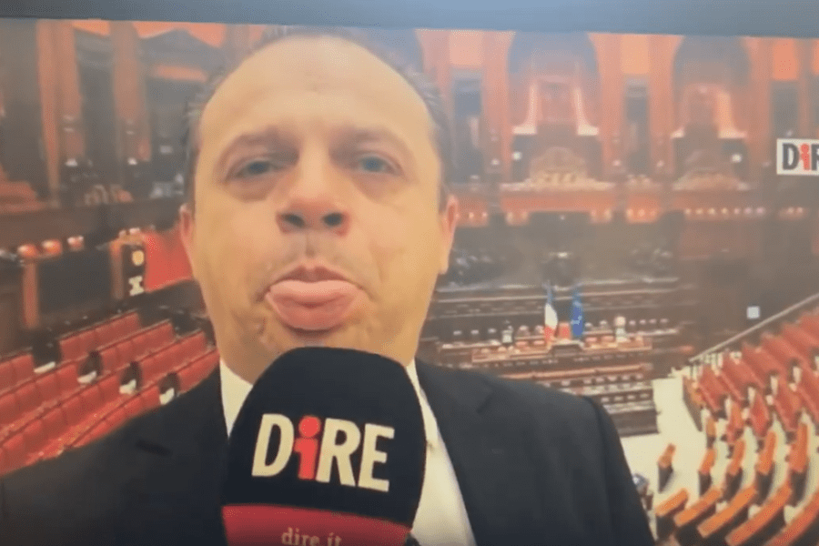 Matteo Renzi minaccia querele per le illazioni sull’accordo Italia Viva-Cuffaro. Cateno De Luca risponde spernacchiandolo. Video