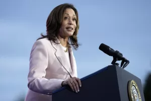 L’agenda di Kamala Harris, a ore la sua prossima apparizione pubblica: boom di donazioni dopo il tweet: raccolti 46,7 milioni di dollari