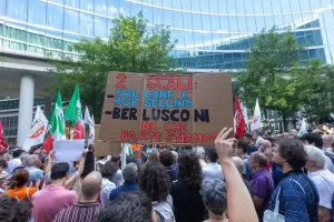 Aeroporto Malpensa intitolato a Berlusconi