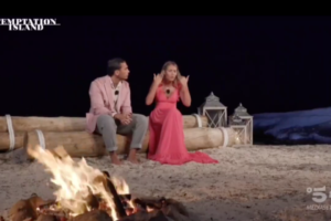 Temptation Island, la canzone-profezia di Raul e Martina colonna sonora del falò d’addio: l’account TikTok un mese dopo…