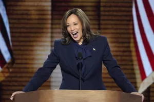 Democratic presidential nominee Vice President Kamala Harris speaks during the Democratic National Convention Thursday, Aug. 22, 2024, in Chicago. (AP Photo/J. Scott Applewhite) 


Associated Press / LaPresse
Only italy and Spain