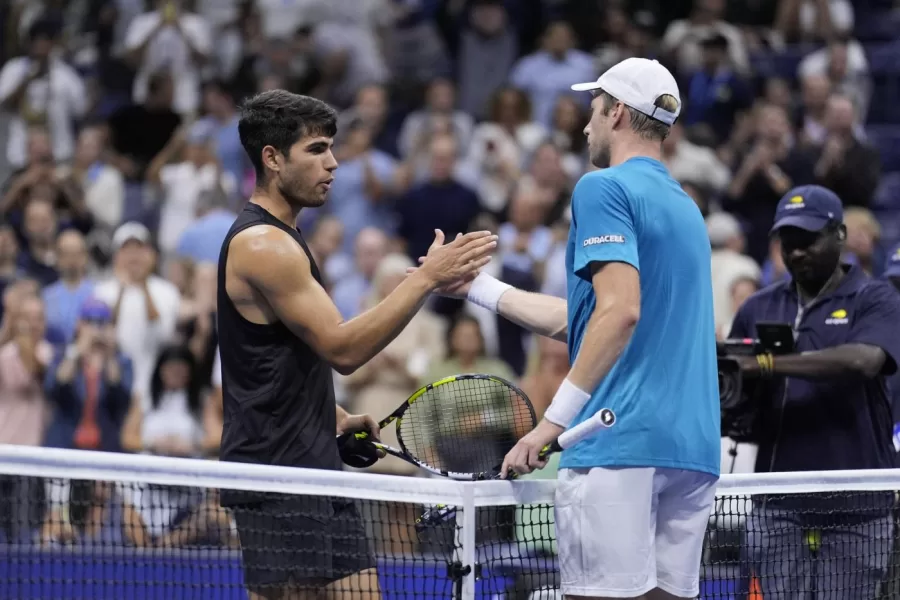 Us Open, le storie opposte di Alcaraz e Van De Zandschulp: da “non voglio più stare in campo” a “riparto dai challenger per giocare di più”