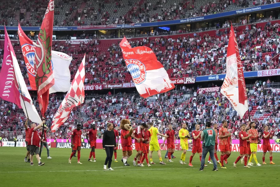 Il modello Bundesliga: 50+1 ai tifosi, legami club-azienda, diritti tv virtuosi e chance in Europa per tutti