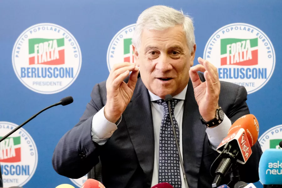 Tajani, la battaglia sullo ius scholae e le distanze da FdI e Lega: a Bruxelles è anche una questione di immagine