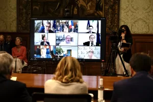 Foto Foto Filippo Attili/Palazzo Chigi/LaPresse  26 luglio 2024 Roma (Italia) Politica –  Presentazione del Piano strategico Zes unica Il Presidente del Consiglio, Giorgia Meloni, ha partecipato alla presentazione del Piano strategico Zes unica, presso la Sala Verde di Palazzo Chigi.DISTRIBUTION FREE OF CHARGE – NOT FOR SALE – Obbligatorio citare la fonte LaPresse/Palazzo Chigi/Filippo Attili