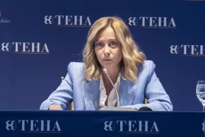 Non ci sono soldi, Meloni avverte gli alleati sulla manovra: no a regali e bandierine come flat tax o pensioni, si punta a sanità e natalità