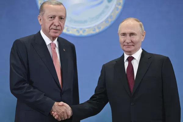 Dazi su ghisa e acciaio, le sanzioni sono una bomba a orologeria: rimaniamo dipendenti da Putin e ora anche da Erdogan