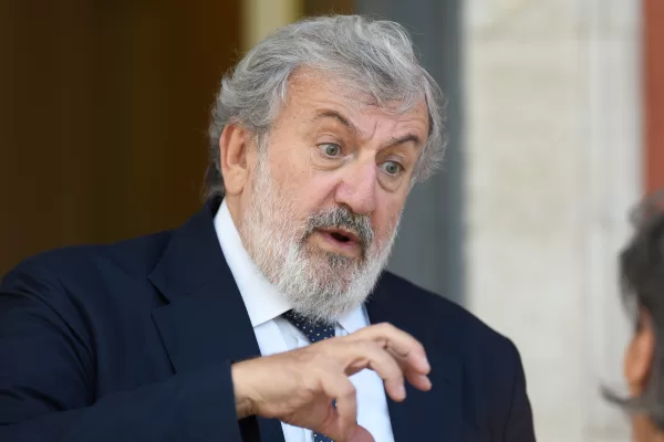 MICHELE  EMILIANO  PRESIDENTE  REGIONE PUGLIA