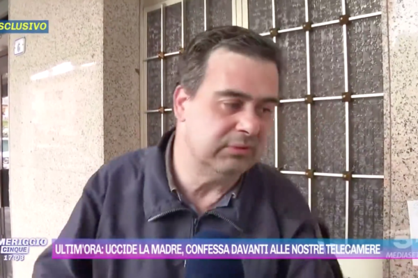 Lorenzo Carbone uccide la madre e confessa a “Pomeriggio 5”: “Era tra demenza e Alzheimer, mi faceva arrabbiare”