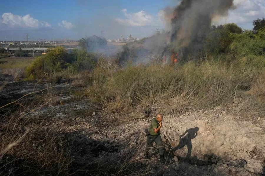 Missile Houthi su Tel Aviv, tensione alle stelle: Israele giura vendetta