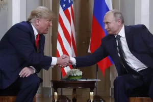 Elezioni USA, quegli incontri tra Putin e Trump e la guerra fredda mai estinta. In gioco c’è il futuro dell’energia