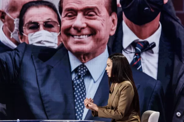 Foto Roberto Monaldo / LaPresse
22-02-2023 Roma 
Politica
Trasmissione tv “Porta a Porta”
Nella foto Karima El Mahroug, detta Ruby. Sullo schermo, Silvio Berlusconi

22-02-2023 Rome (Italy)
Politics
Tv program “Porta a Porta”
In the pic Karima El Mahroug