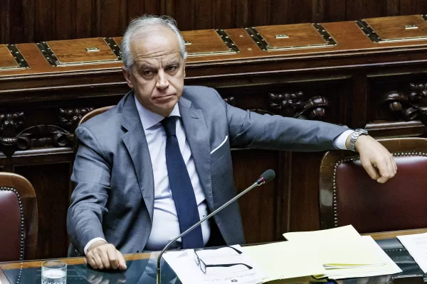 Il ministro dell’Interno Matteo Piantedosi durante il Question time alla Camera dei deputati, Roma, Mercoledì, 16 Ottobre 2024 (Foto Roberto Monaldo / LaPresse)

Interior Minister Matteo Piantedosi during Question Time at the Chamber of deputies, Rome, Wednesday, October 16, 2024 (Photo by Roberto Monaldo / LaPresse)