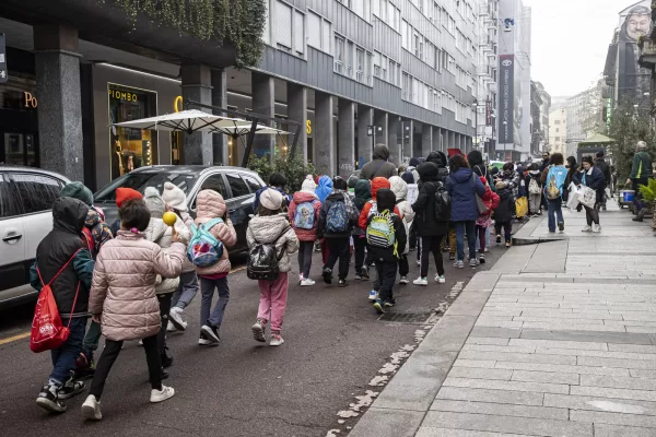 Marcia per i Diritti organizzata da Unicef e sfilata dei bambini
Milano – Italia – Cronaca
Mercoledì, 20 novembre, 2024 (Foto di Marco Ottico/Lapresse)

Palestinian Demonstration Porta Genova
Milan, Italy – News
Wednesday, 20 November, 2024 (Photo by Marco Ottico/Lapresse)