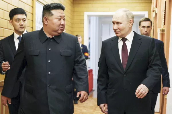 Il patto Kim-Putin preoccupa l’Occidente: Trump o Harris, come cambia il futuro dell’Ucraina