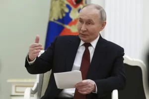 La Russia in declino, Putin perde terreno in Medio Oriente: i due fronti aperti che non riesce a reggere