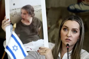 Hamas rilascia Agam Berger. Chi è la soldatessa israeliana 19enne libera dopo 482 giorni, il quinto scambio dell’accordo