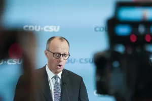 Friedrich Merz, leader of the Christian Democratic Union, CDU, speaks to media prior to a faction meeting of the Christian Union party’s lawmaker at the parliament Bundestag in Berlin, Germany, Tuesday, Feb. 25, 2025. (AP Photo/Markus Schreiber) 



Associated Press / LaPresse
Only italy and Spain